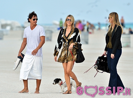 Rita Rusic a Miami insieme al toyboy Riccardo e alla figlia Vittoria - Foto e Gossip