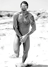 Stefano De Martino nudo a Formentera: le foto