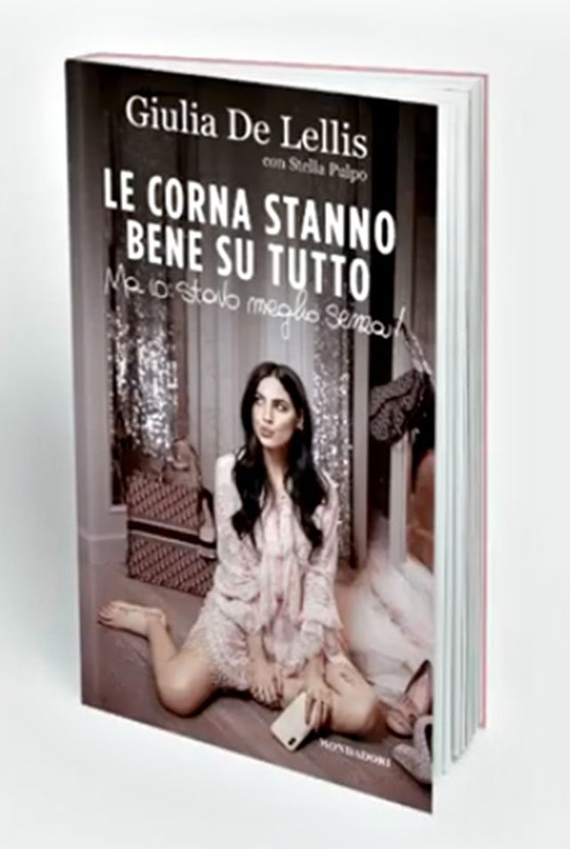 Giulia De Lellis, il suo libro frantuma tutti i record boom di vendite, 53mila 674 copie