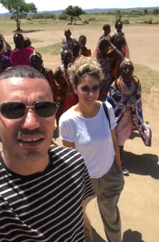 Elodie Di Patrizi, 29 anni, e Marracash, 40, sono in vacanza insieme in Africa