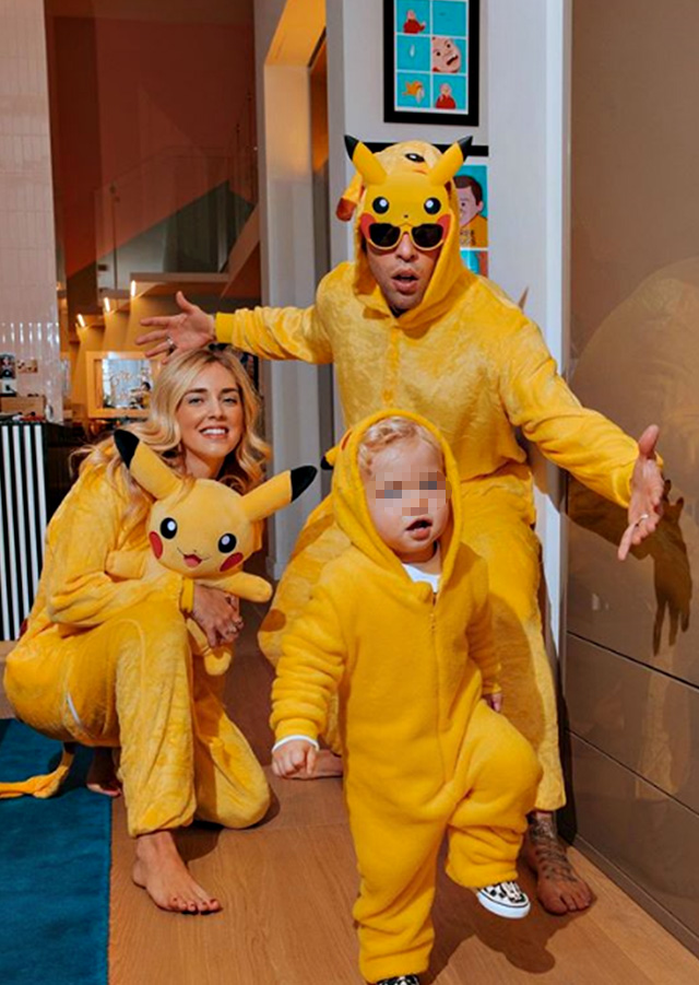 Chiara Ferragni, Fedez e il figlio Leone sono la Pikachu Family