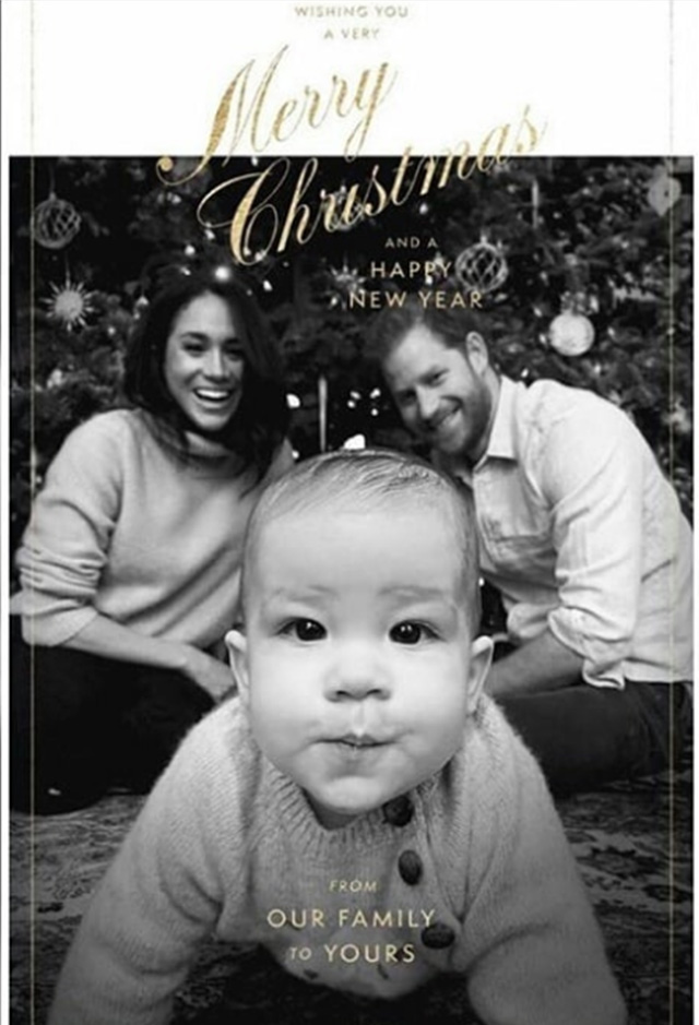 Meghan Markle e il principe Harry, la cartolina di Natale con Archie è tenerissima