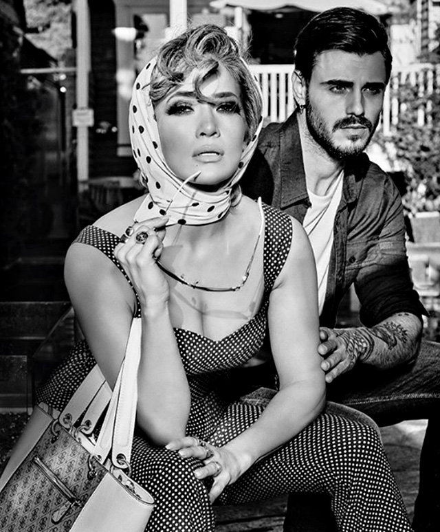 Francesco Monte, 31 anni, insieme a Jennifer Lopez, 50, nella nuova campagna pubblicitaria di Guess