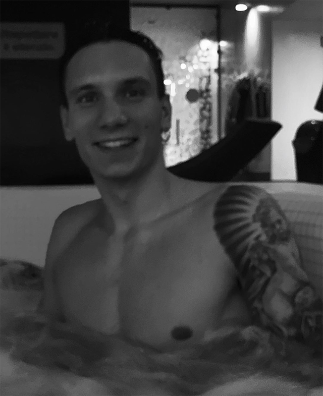 Manuel Bortuzzo già qualche settimana fa aveva pubblicato una foto in cui si intravedeva il tattoo