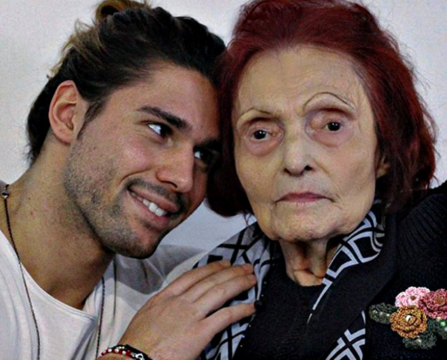 Luca Onestini, 27 anni, insieme alla sua amata nonna