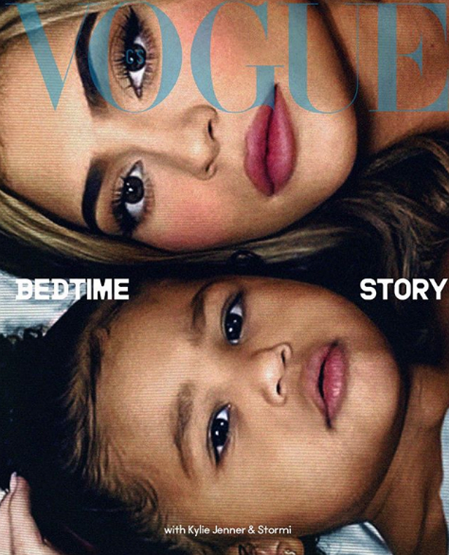 La copertina di Vogue, edizione cecoslovacca, con Kylie Jenner e Stormi, 2 anni