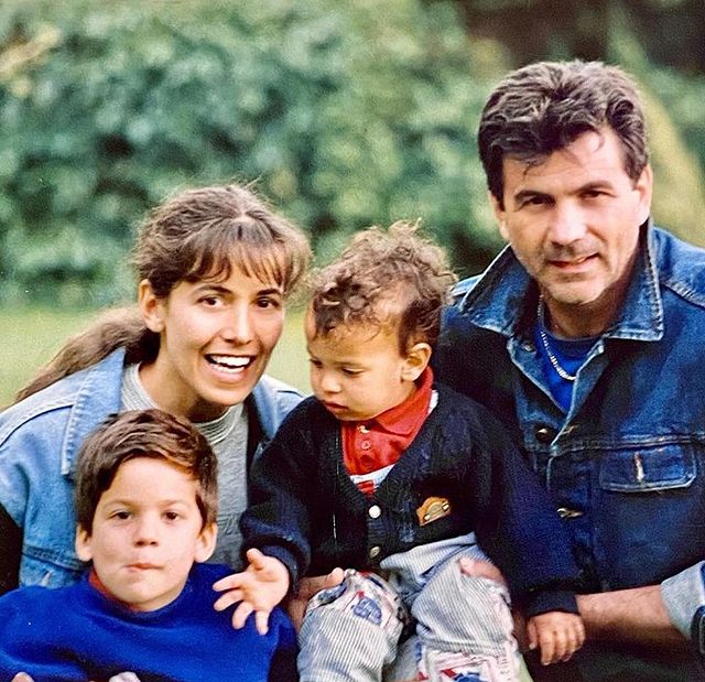 Barbara D'Urso, rara foto con i due figli e l'ex Mauro Berardi: guarda