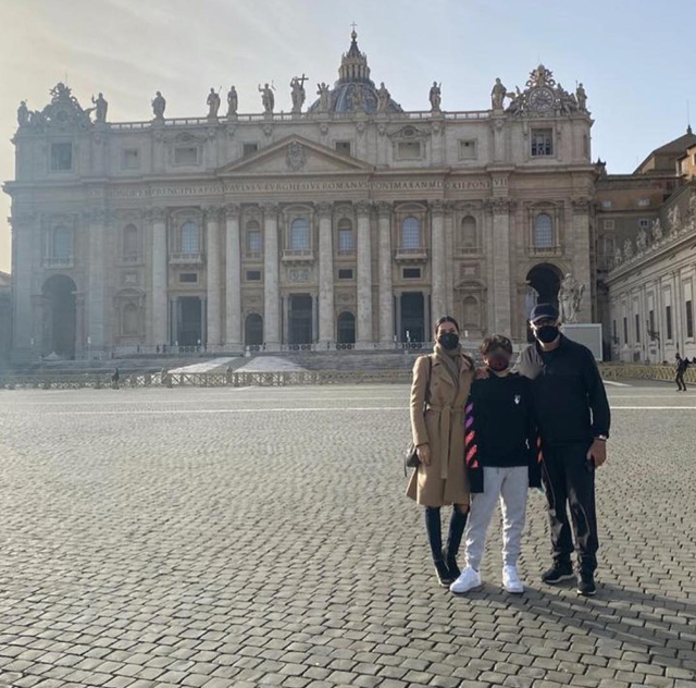Elisabetta Gregoraci festeggia i 41 anni a Roma con Briatore e Nathan