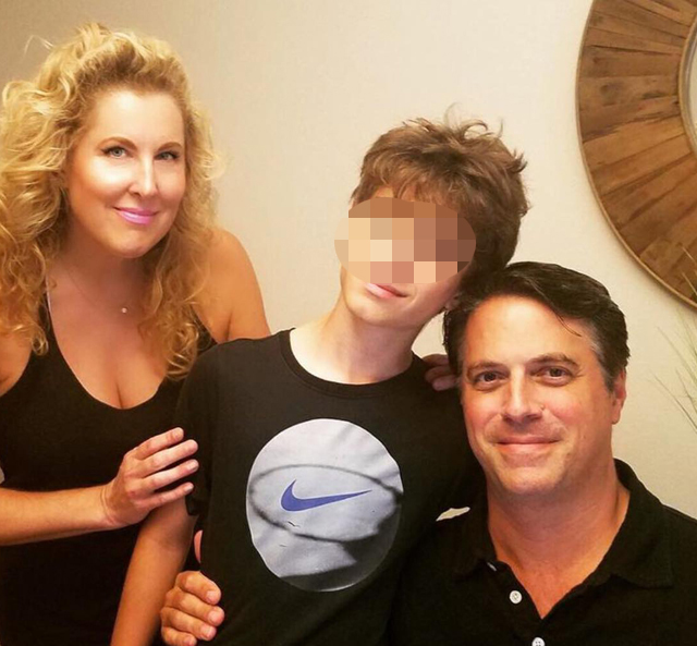 Heidi insieme al marito Nick e a loro figlio Bexon, 13 anni