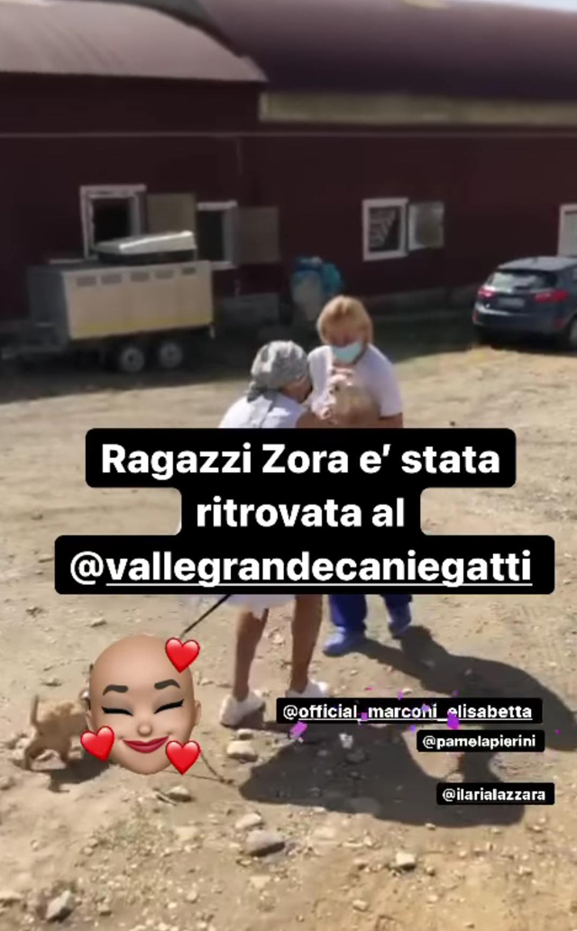 Carolina Marconi ritrova la sua cagnolina dopo 24 ore: l’emozionante incontro Carolina Marconi ritrova la sua cagnolina dopo 24 ore: l’emozionante incontro