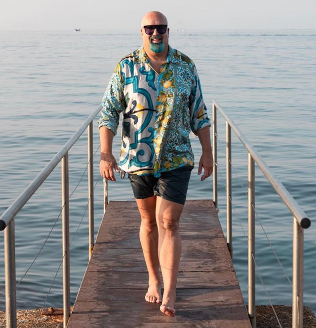 Giovanni Ciacci, 50 anni, si mostra dopo aver perso 20 chili in tre mesi
