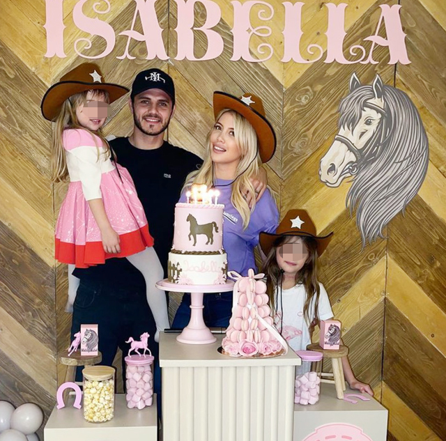 Dopo la bufera Wanda Nara e Mauro Icardi festeggiano da famiglia felice i 5 anni di Isabella