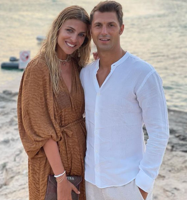 Cristina Chiabotto, 34 anni, con il marito Marco Roscio, sposato nel 2019