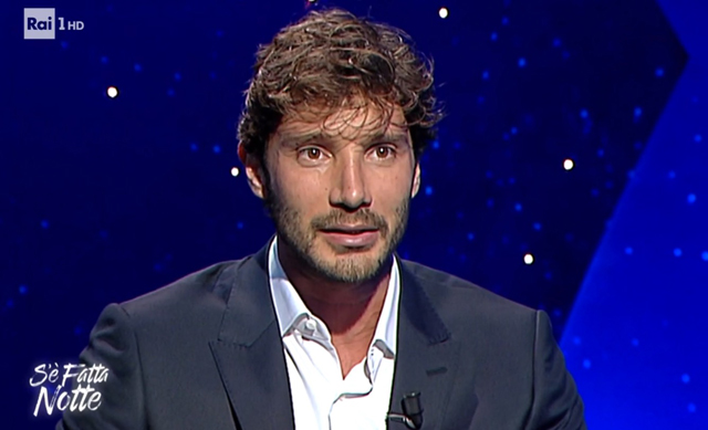 Stefano De Martino: 'Sogno di lavorare con mio figlio Santiago in tv'