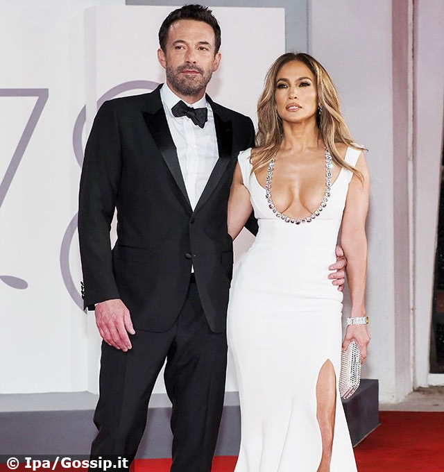 Ben Affleck, 49 anni, ha ammesso di aver nutrito delle perplessità quando si è presentata la possibilità di riprendere la relazione con Jennifer Lopez, 52