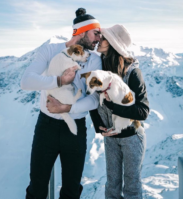 Cecilia Rodriguez e Ignazio Moser sulla neve a Bormio con la loro 'famiglia': la dedica
