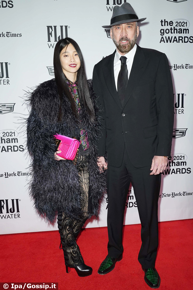 Nicolas Cage, 57 anni, e la moglie Riko Shibata, 26, aspettano il loro primo figlio insieme