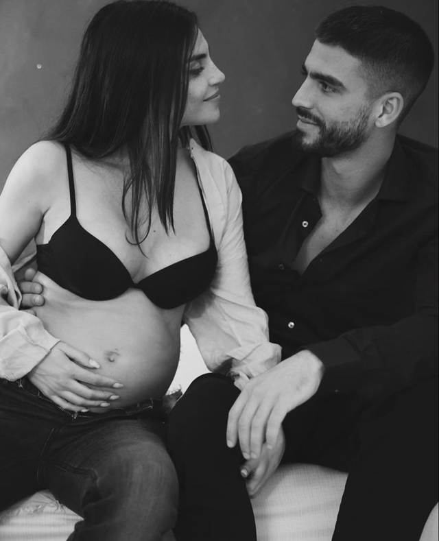 Nicole Mazzocato, ex di Fabio Colloricchio, è incinta: l'annuncio social