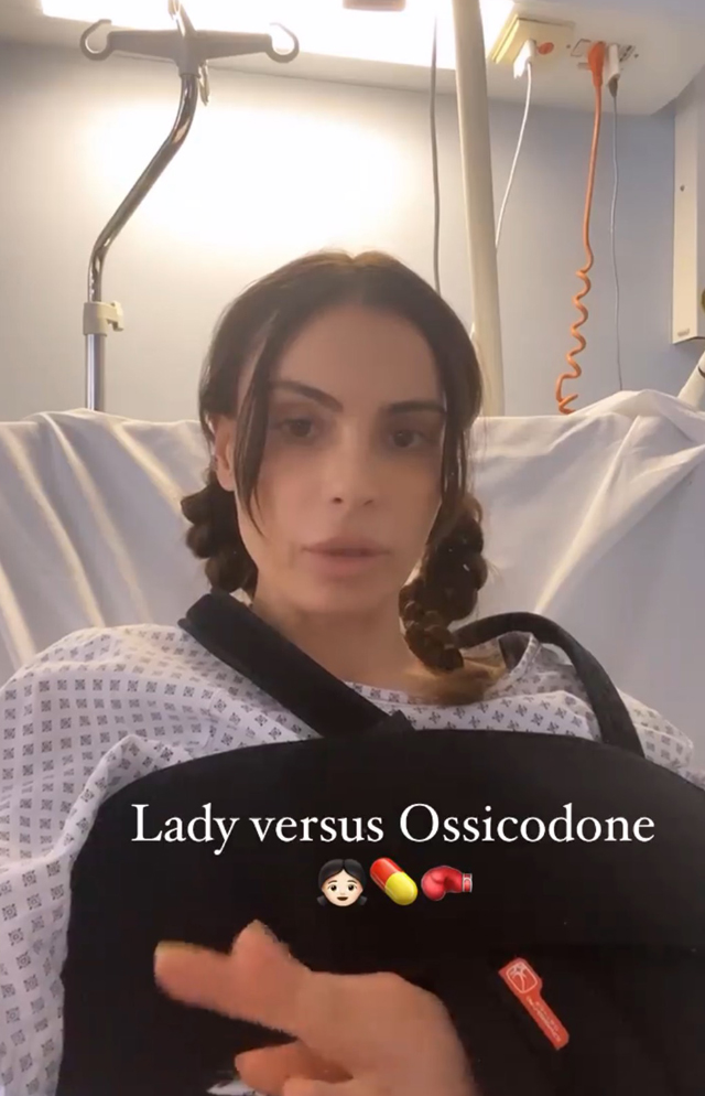 La moglie di Francesco Facchinetti dopo l'operazione alla spalla: 'Pensavo di morire'