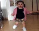 Chloe, la figlia di Guenda Tavassi è già una modella