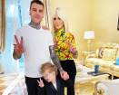 I Ferragnez con Leone a casa di 'zia' Donatella Versace