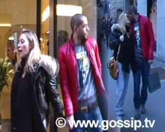 Karina e Sasà, pancione, amore e shopping