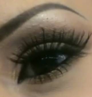 Un trucco alla Jennifer Lopez