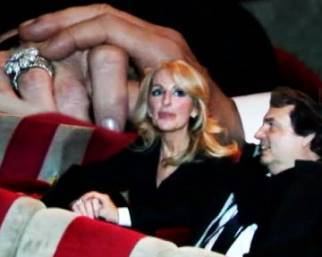 Il ministro Brunetta a teatro con Titti