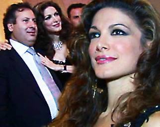 Maria Monsè, due party in uno