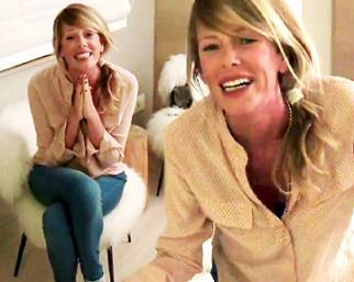 La Marcuzzi raggiunge 500.000 fan su Facebook