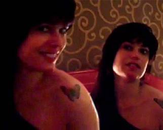 Sara Tommasi, c'è o ci fa?