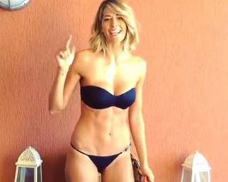 Elena Santarelli: Ice Bucket Challenge