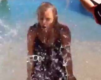 Britney Spears: Ice Bucket Challenge