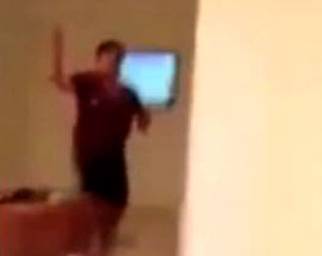 Maradona alterato colpisce l'ex Rocio Oliva