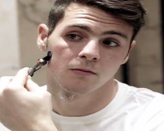 Mattia Destro, nuovo look e nuovi obiettivi