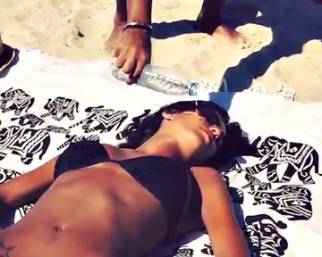 Federica Nargi, gavettone a Formentera