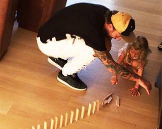 Francesco Facchinetti, subito super papà con Mia