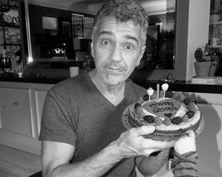 Gustavo Rodriguez, compleanno al party di Halloween