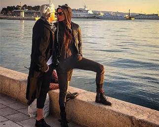 Nina Moric, in Croazia con Favoloso per sfilare