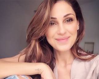 Anna Tatangelo affiancherà Carlo Conti sul palco de 'I Migliori Anni'