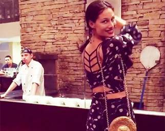 Marica Pellegrinelli, mini sfilata in pizzeria