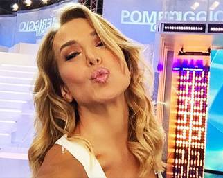 Barbara D'Urso torna in tv con 'Pomeriggio 5