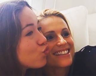 Michelle e Aury, il selfie perfetto secondo loro