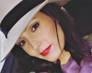 Caterina Balivo di nuovo mamma? Il mistero dei fiori...