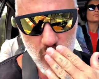 Gianluca Vacchi risponde alle news sui debiti