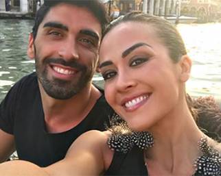 Giorgia Palmas e Filippo Magnini romantici a Venezia