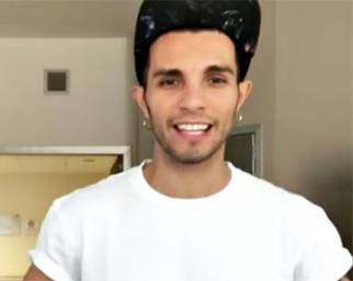 Marco Carta esce dall’ospedale