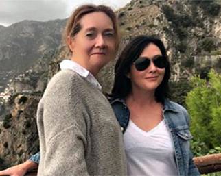 Shannen Doherty in vacanza in Italia dopo il tumore