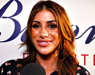 Nicoletta Larini: 'Con Simona Ventura è nato un amore'