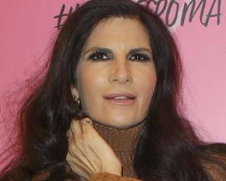 Pamela Prati, nozze rinviate